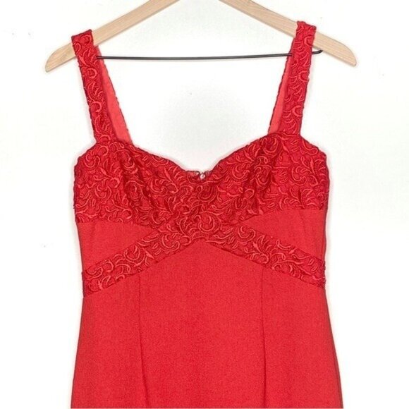 David Meister Lace Bust Cocktail Dress Sheath Red 4 - Picture 2 of 7